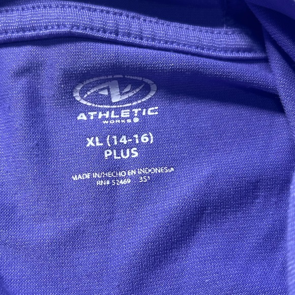 * ๐ค๐ฐ๐ค 3/$10.00 budle item ๐ค๐ฐ๐ค Girls Longsleeve Running Pullover - Picture 6 of 8